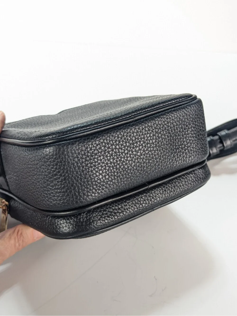 Michael Kors Jet Set Flight Travel Black Pebbled Leather Medium Crossbody Bag